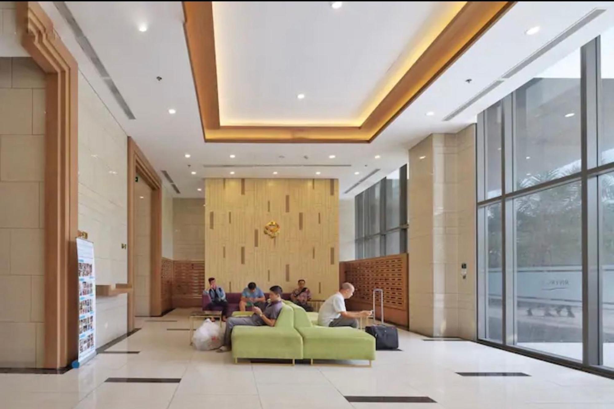 Zo Apartment Rivergate Center Хошимин Экстерьер фото